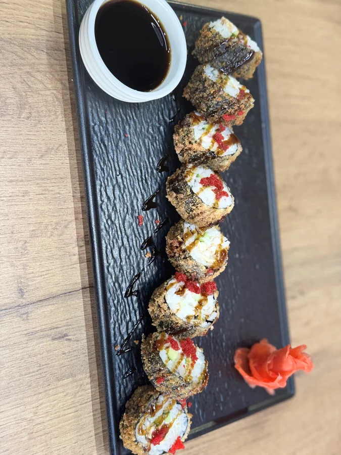 Fried sushi with filling
