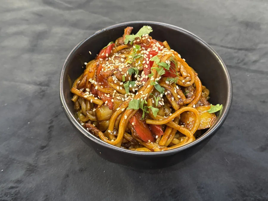 Wok lagman beef