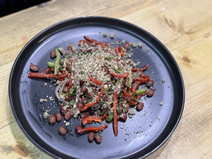 Tibilitsa salad