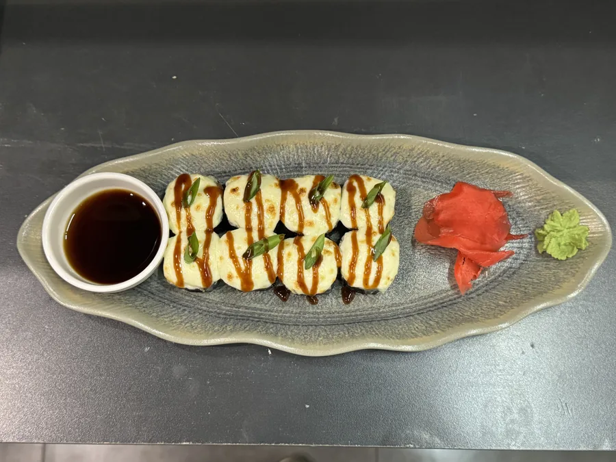 Baked sushi with chicken