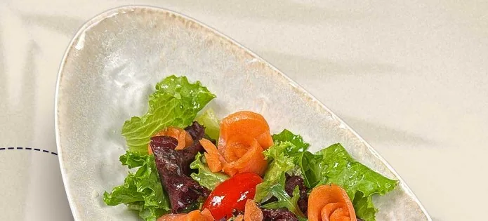 Mixed Salad with Trout