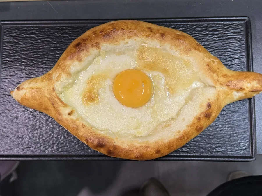 Adjarian khachapuri
