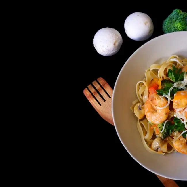 Farfalle with Chicken and Mushrooms