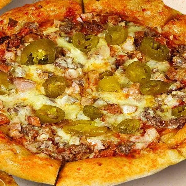 Spicy Mexican Pizza