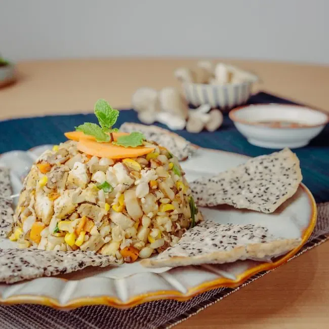 Salad with Wood Mushrooms