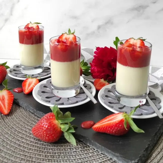 Strawberry Pudding