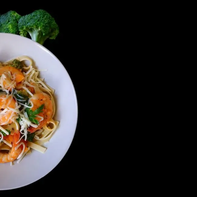 Tagliatelle with Shrimp and Arugula